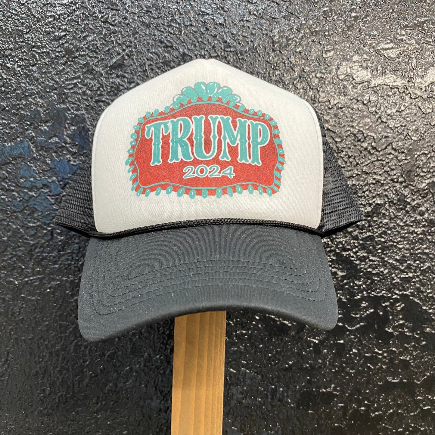 “Trump 2024” Cap