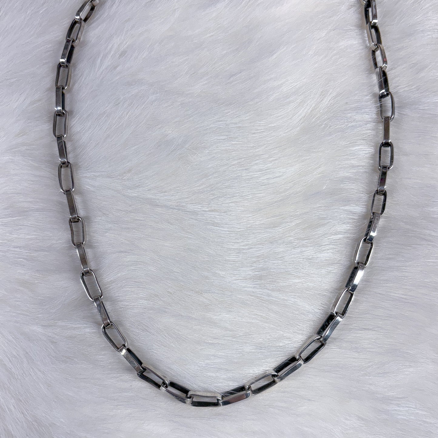Paperclip Chain