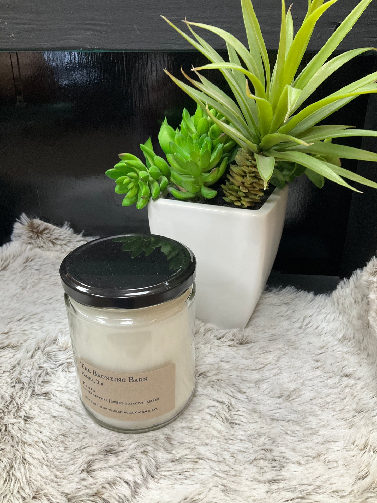 Pampa 16 oz candle
