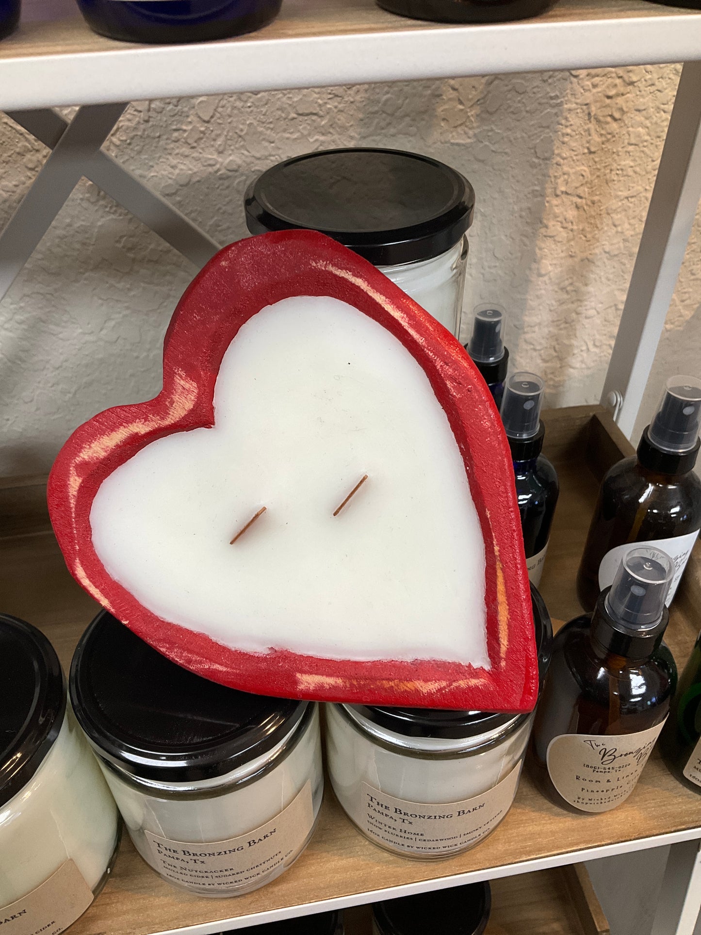 Dough Bowl Red Heart Cinnamon Leather