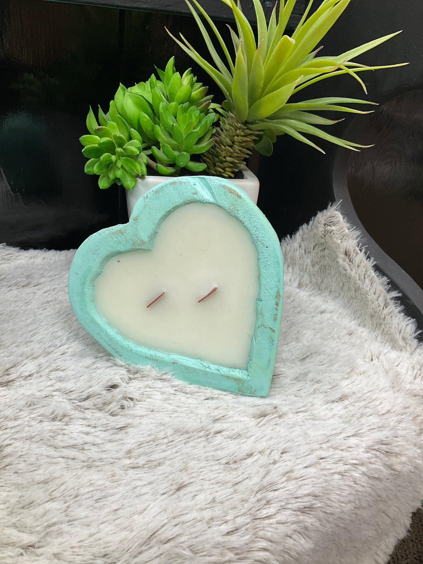Dough Bowl Turquoise Heart Cinnamon Leather