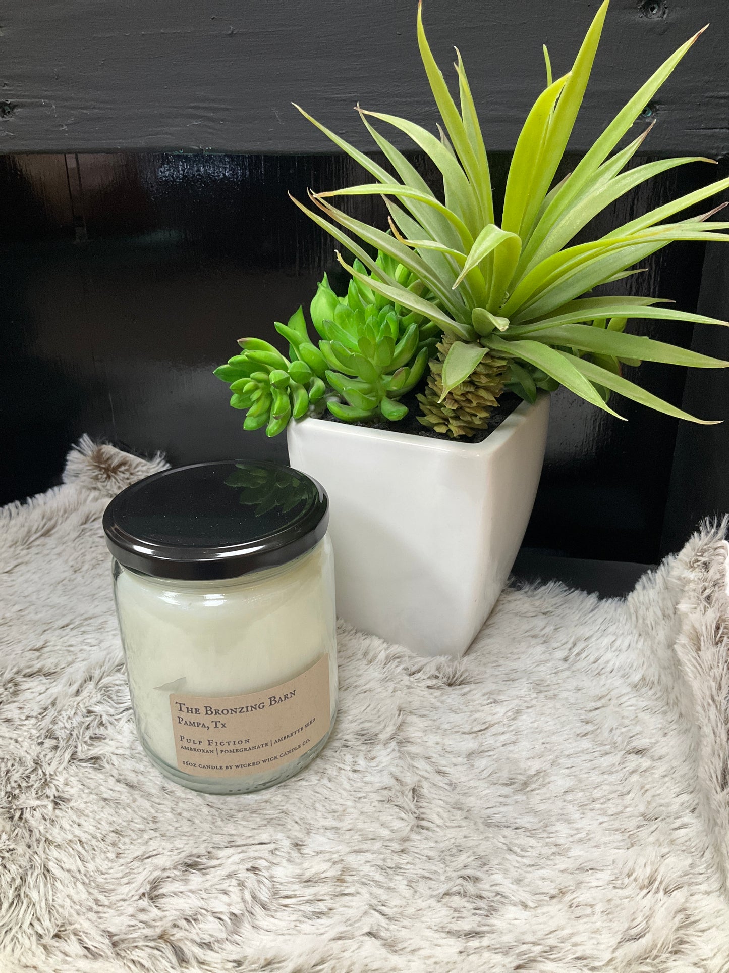 Pulp Fiction 16 oz candle
