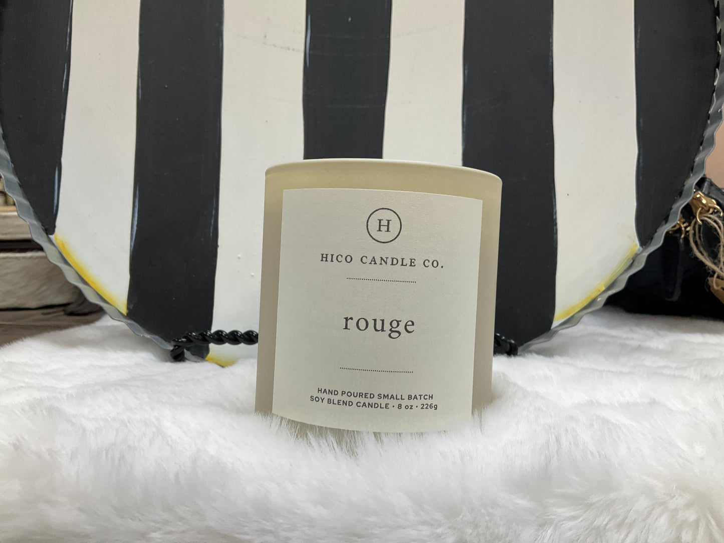 Rouge Candle