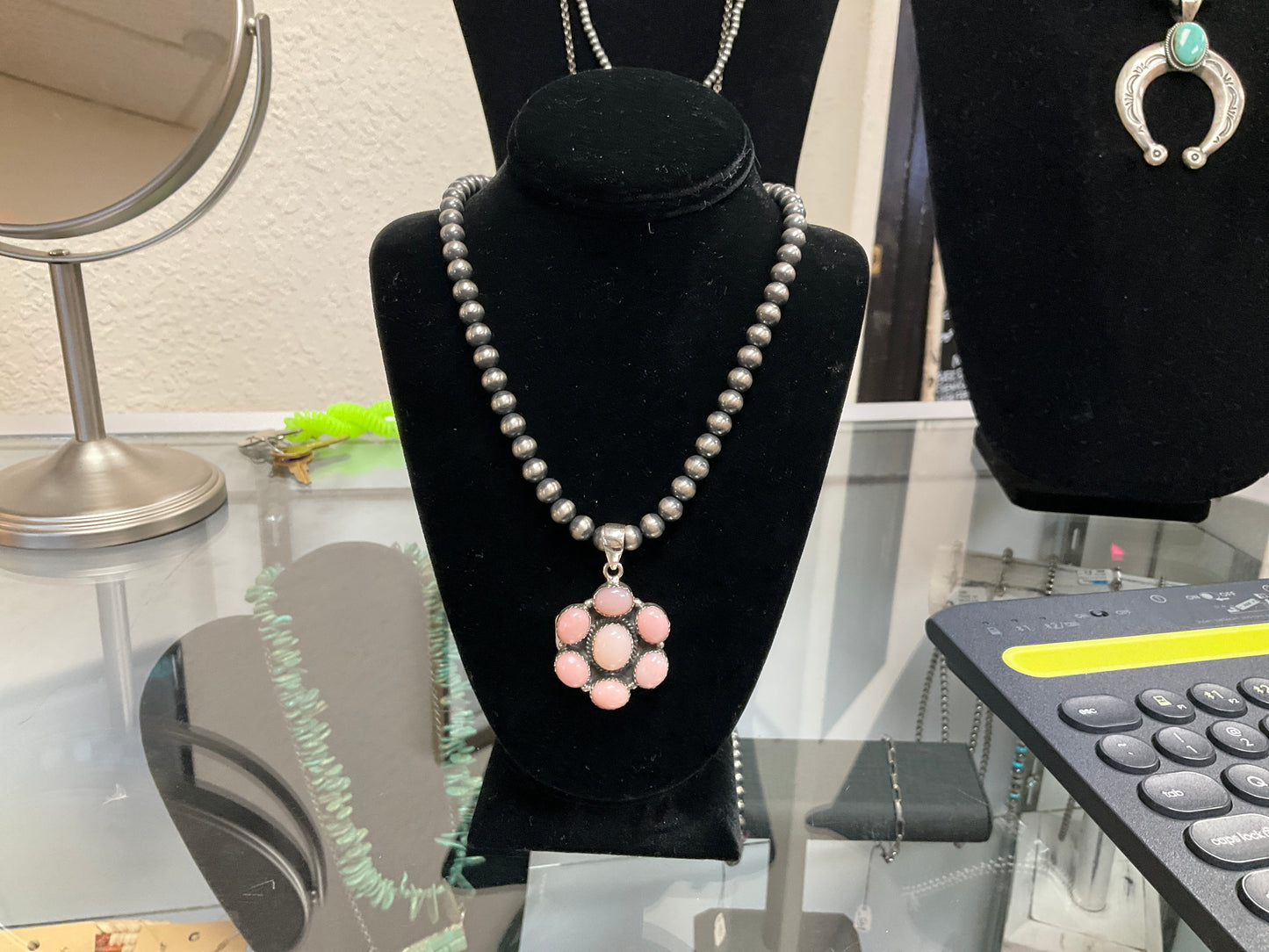 Pink corch w/ saucer pearls
